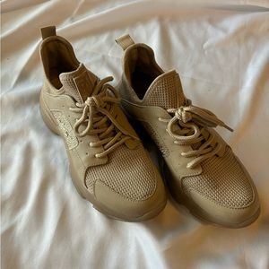 Steve Madden Rhinestone Platform Tennis Shoe